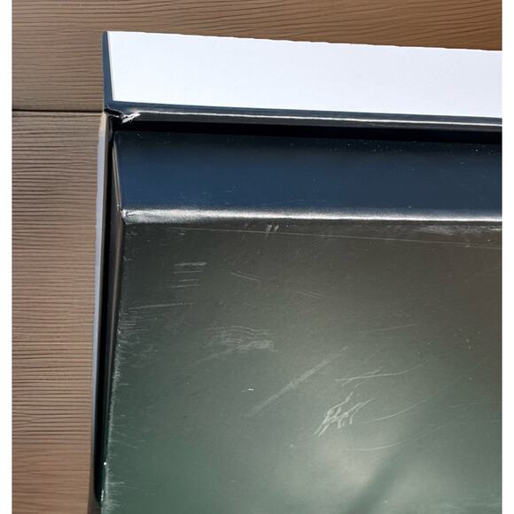 CHANEL Large Gift Box Authentic Black & White 10 3/4 Square 4 3/4 Deep - Picture 4 of 5